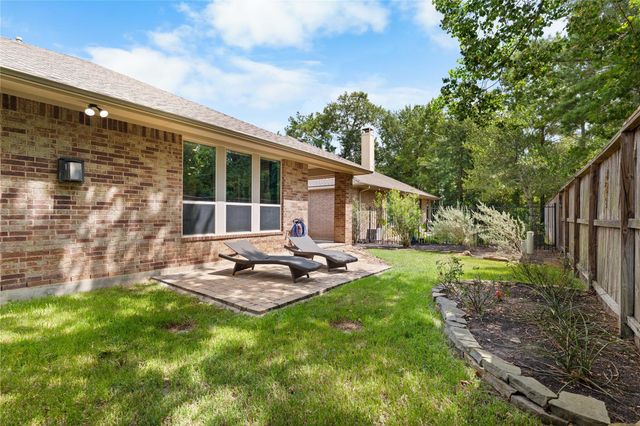 7 Brakendale Place, Spring, TX 77389