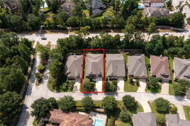 7 Brakendale Place, Spring, TX 77389