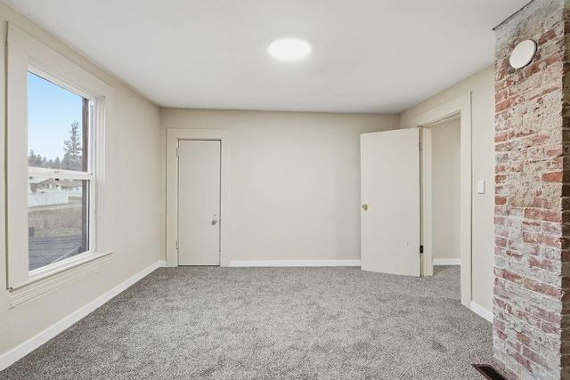 2114 E 4TH Ave, Spokane, WA 99202