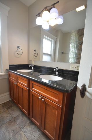 430 King Avenue, B, Columbus, OH 43201