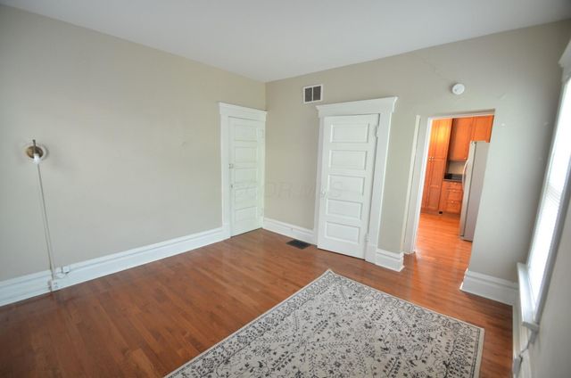 430 King Avenue, B, Columbus, OH 43201