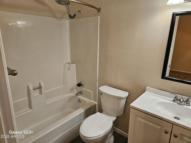 461 W HOLMES Avenue 287, Mesa, AZ 85210