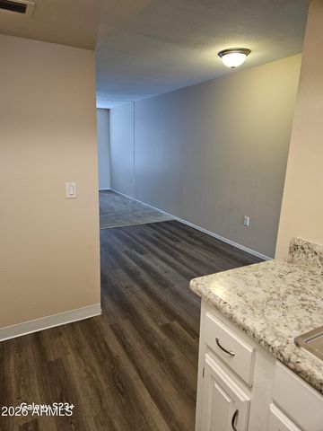 461 W HOLMES Avenue 287, Mesa, AZ 85210