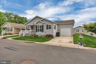 2012 OCEAN LANE, Williamstown, NJ 08094