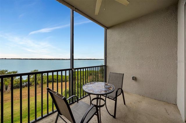 910 TIDEWATER SHORES LOOP 304, Bradenton, FL 34208