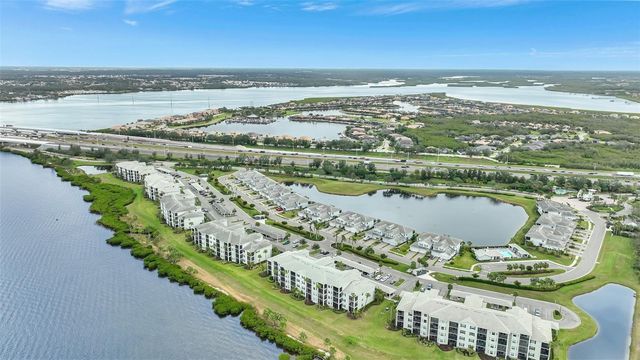 910 TIDEWATER SHORES LOOP 304, Bradenton, FL 34208