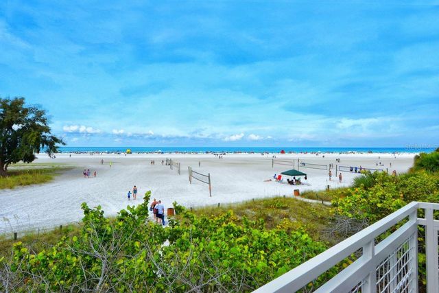 910 TIDEWATER SHORES LOOP 304, Bradenton, FL 34208