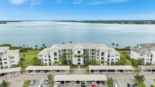 910 TIDEWATER SHORES LOOP 304, Bradenton, FL 34208