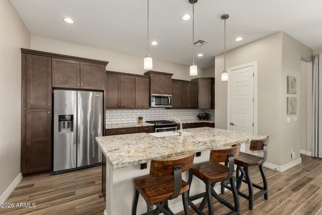 16458 W GARY Way, Goodyear, AZ 85338