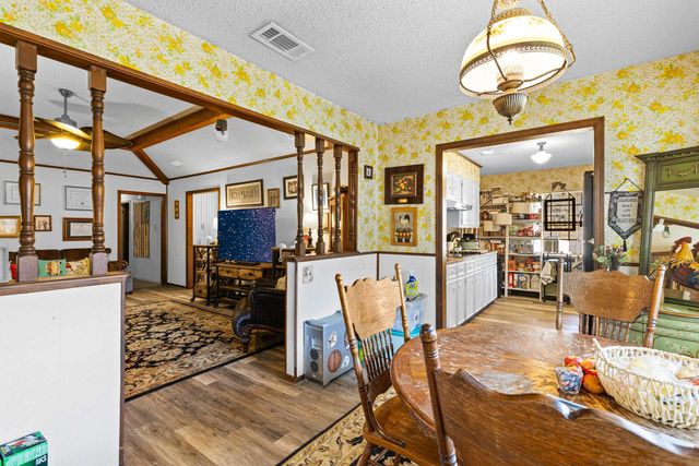 115 Hillview St, Henderson, TX 75652