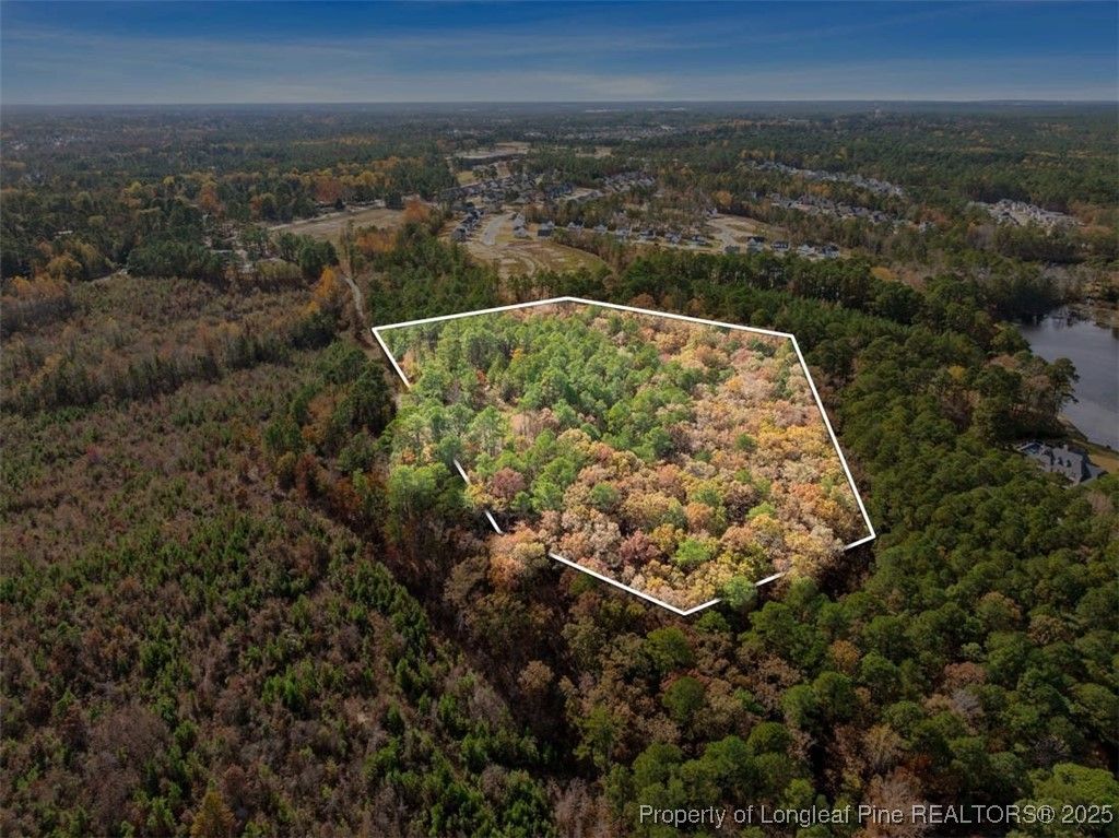 6518 Stone Mountain Farm Road, Fayetteville, NC 28311 — exterior