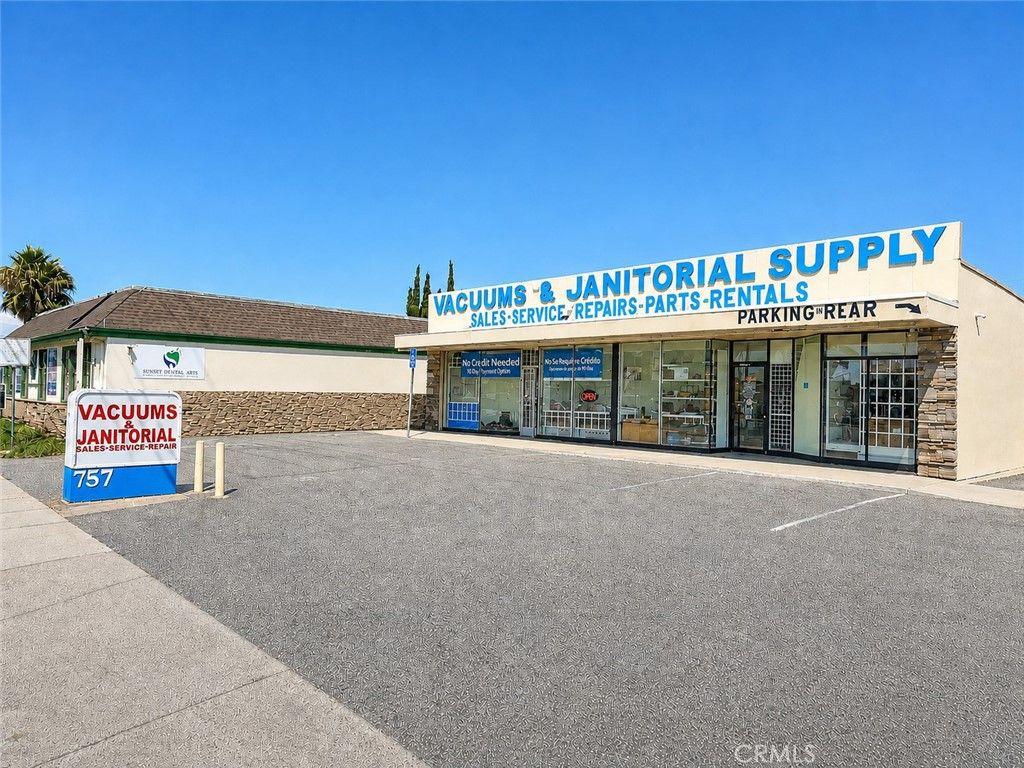 755 N Tustin, Orange, CA 92867 — exterior