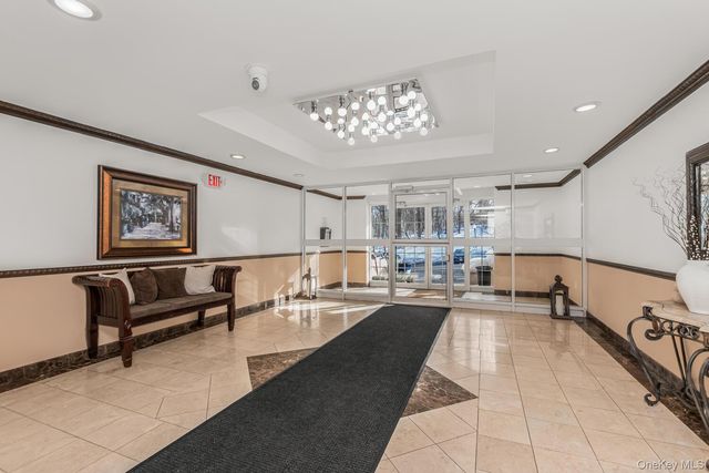 2035 Central Park Avenue 1S, Yonkers, NY 10710