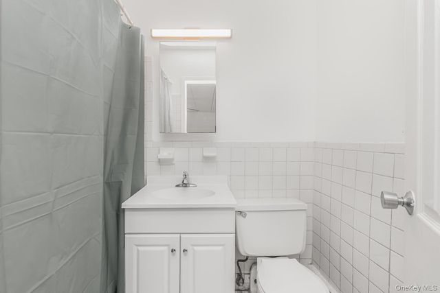 2035 Central Park Avenue 1S, Yonkers, NY 10710