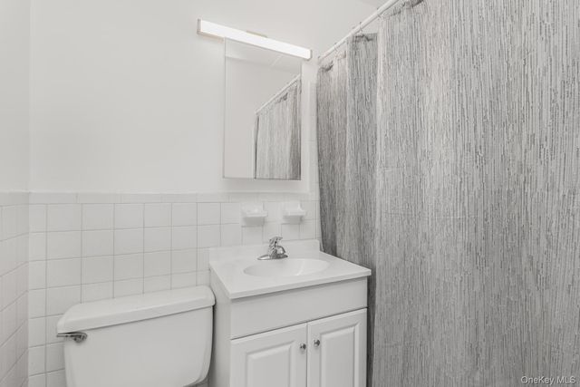 2035 Central Park Avenue 1S, Yonkers, NY 10710