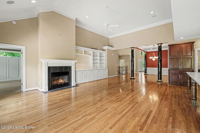 15109 Sycamore Falls Dr, Louisville, KY 40245