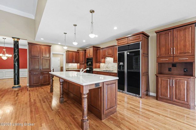 15109 Sycamore Falls Dr, Louisville, KY 40245