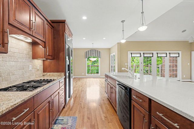 15109 Sycamore Falls Dr, Louisville, KY 40245