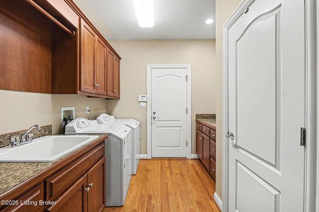 15109 Sycamore Falls Dr, Louisville, KY 40245