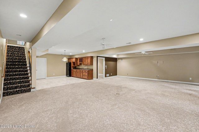 15109 Sycamore Falls Dr, Louisville, KY 40245