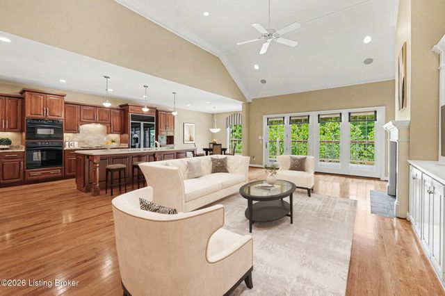 15109 Sycamore Falls Dr, Louisville, KY 40245