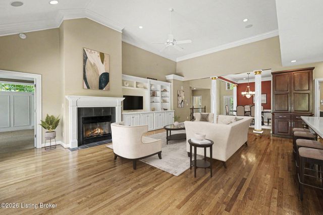 15109 Sycamore Falls Dr, Louisville, KY 40245