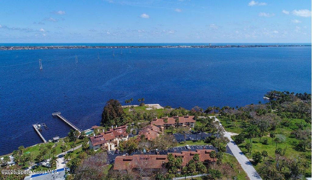 3021 Kirkland Road NE, Palm Bay, FL 32905