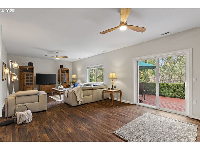 14800 Sw 144TH Ave, Portland, OR 97224