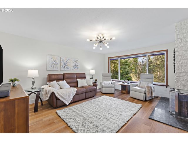 14800 Sw 144TH Ave, Portland, OR 97224