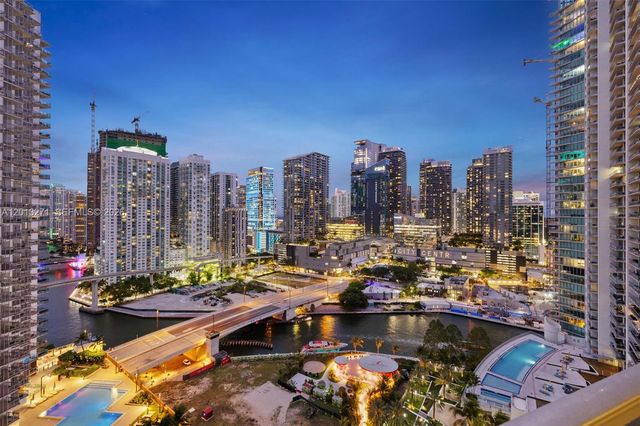 90 SW 3rd St 2504, Miami, FL 33130