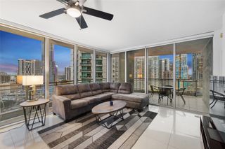 90 SW 3rd St 2504, Miami, FL 33130