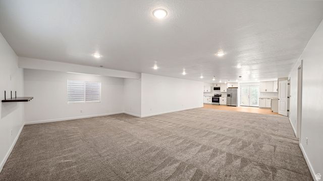 1611 E COTTONTAIL DR, Eagle Mountain, UT 84005