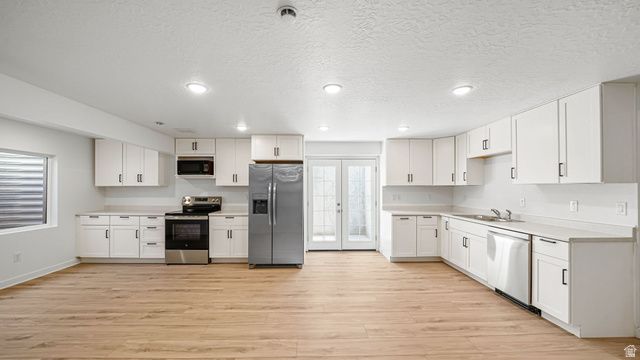 1611 E COTTONTAIL DR, Eagle Mountain, UT 84005