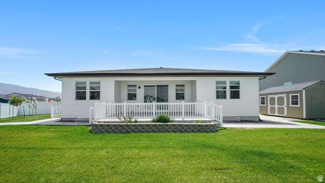 1611 E COTTONTAIL DR, Eagle Mountain, UT 84005