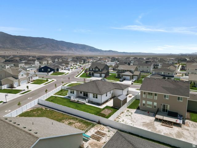 1611 E COTTONTAIL DR, Eagle Mountain, UT 84005