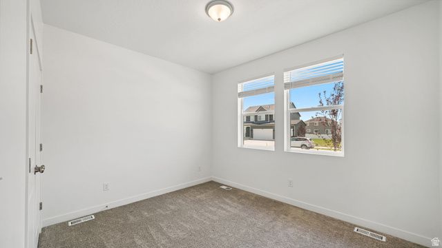 1611 E COTTONTAIL DR, Eagle Mountain, UT 84005