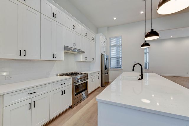 1821 Prospect Street B, Houston, TX 77004