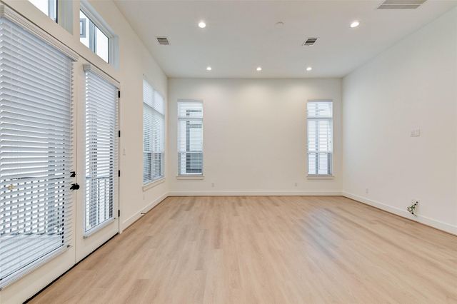 1821 Prospect Street B, Houston, TX 77004