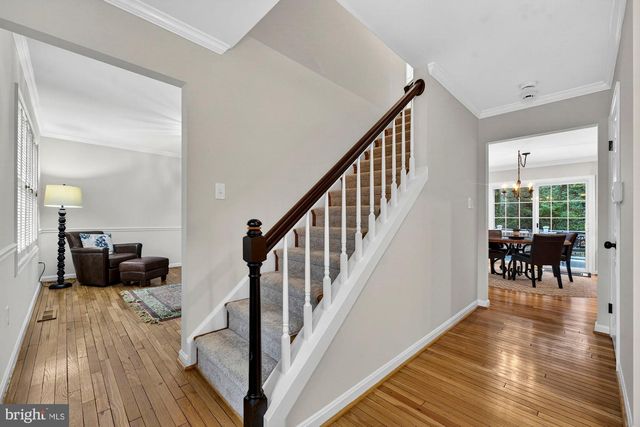 930 PARK ST SE, Vienna, VA 22180