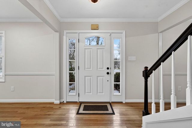 930 PARK ST SE, Vienna, VA 22180