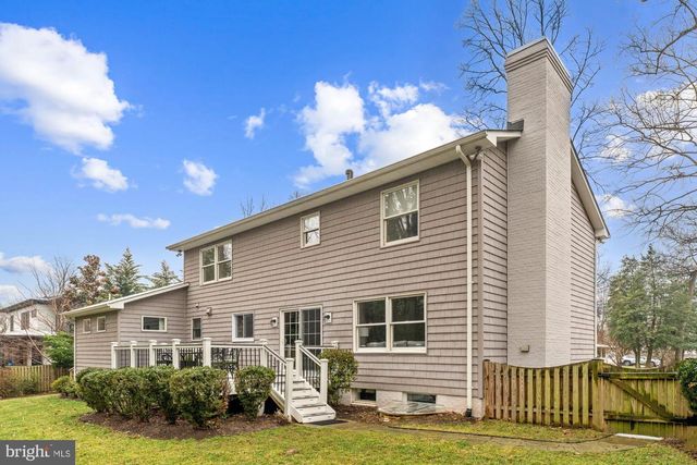 930 PARK ST SE, Vienna, VA 22180