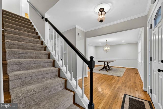 930 PARK ST SE, Vienna, VA 22180