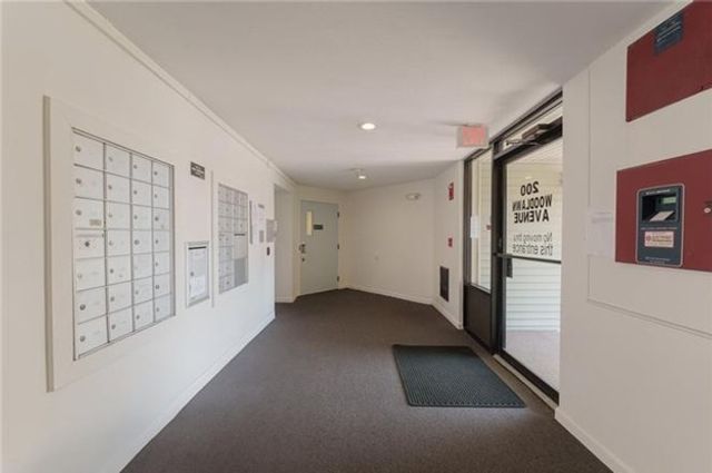 200 Woodlawn Avenue C-309, North Providence, RI 02904
