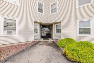 200 Woodlawn Avenue C-309, North Providence, RI 02904