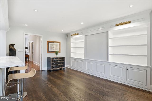 3011 DUMBARTON ST NW, Washington, DC 20007