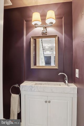 3011 DUMBARTON ST NW, Washington, DC 20007