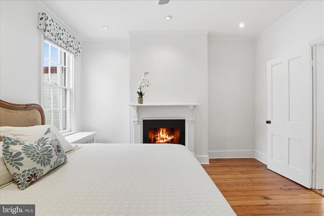 3011 DUMBARTON ST NW, Washington, DC 20007