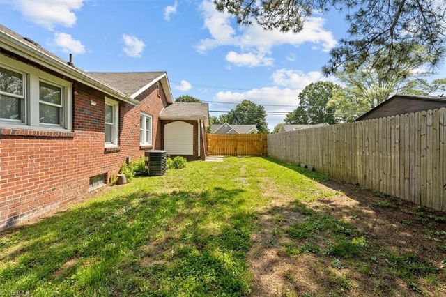 1950 Butler Street, Winston-salem, NC 27107