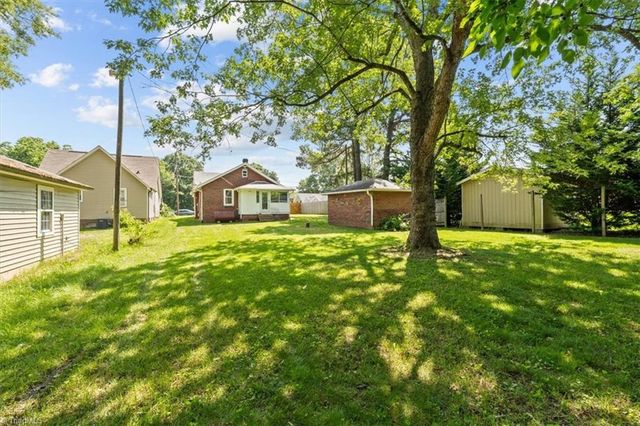 1950 Butler Street, Winston-salem, NC 27107