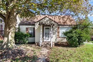 1602 Cherry Avenue NE, Canton, OH 44714